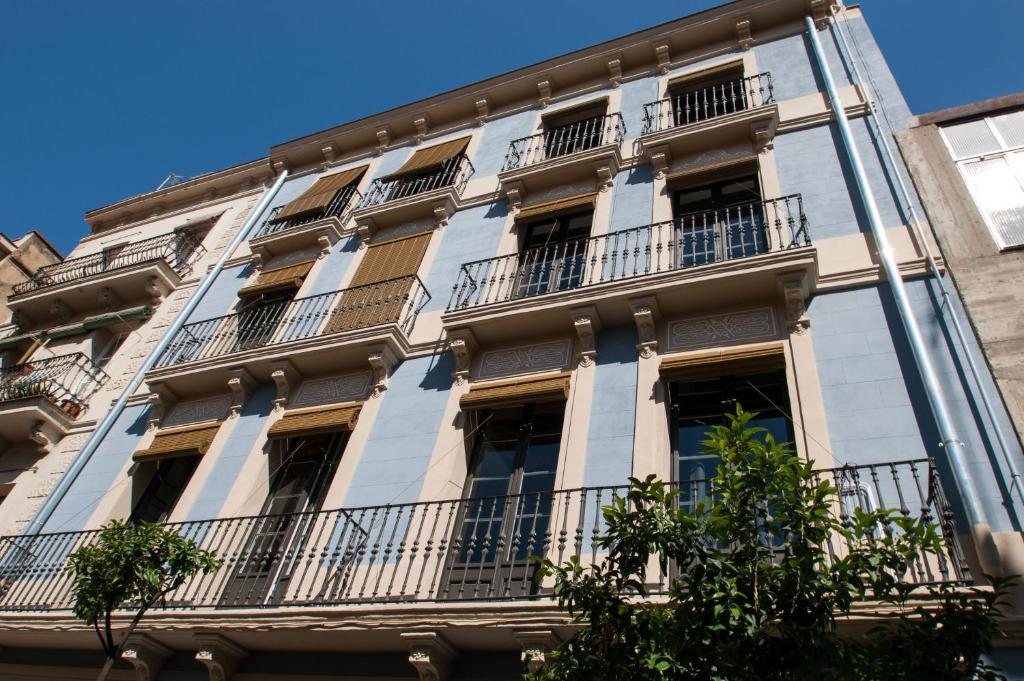Short Group Gracia Serviced Leilighet Barcelona